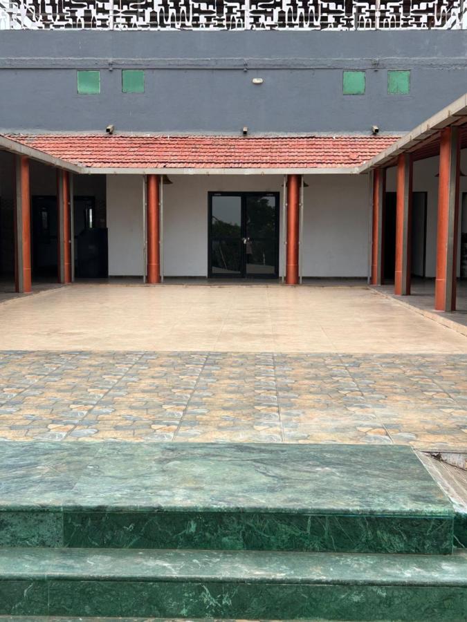 The Sunset Lawns Villa Pune Exterior photo